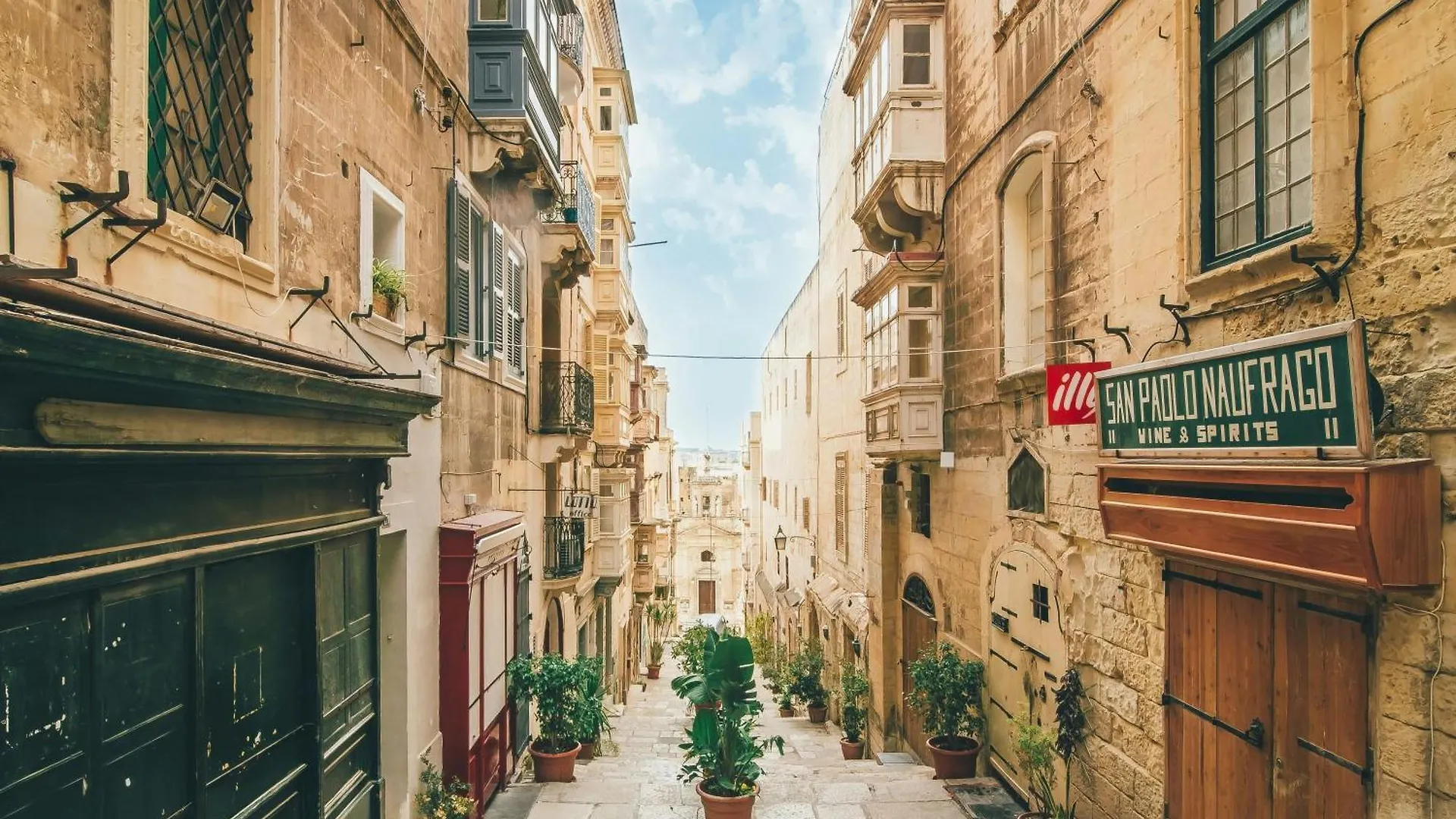 A Stylish Holiday Home In Malta'S Capital La Valette Malte